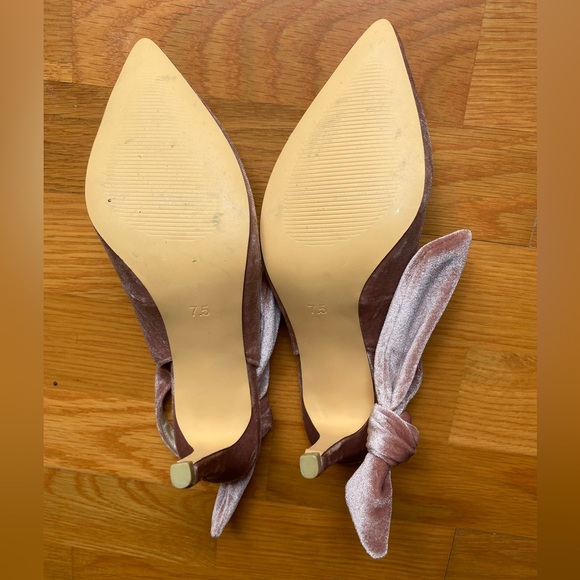 BHLDN Anthropology • Billy Ella Blush Velvet Heel • US 7.5 - Picture 3 of 3